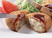 Korokke
(panko-crusted mashed potato)